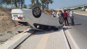 Mersin'de takla atan otomobildeki 4 kişi yaralandı