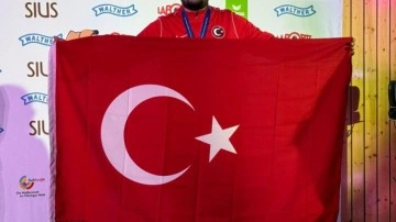Mili atıcı Muhammet Seyhun Kaya, Gençler Dünya Kupası'nda bronz madalya kazandı