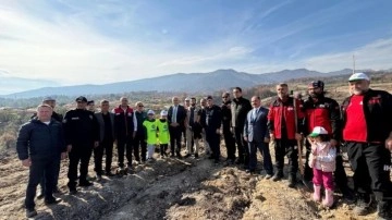 Milli Ağaçlandırma Günü'nde İHH’dan çiftçilere fidan desteği