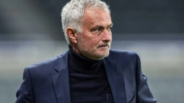 Mourinho, Fenerbahçe'ye getirttiği 33'lük yıldızı Benfica'ya istiyor