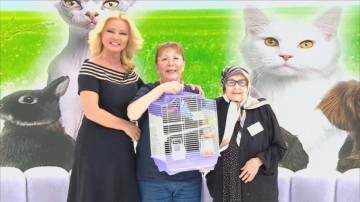 M&uuml;ge Anlı, evden ka&ccedil;an kuşu bulup sahibine kavuşturdu
