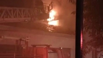 Muğla'da yıldırım düşen evde yangın çıktı