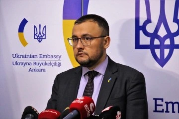 "M&uuml;zakere toplantısı Rusya'nın barışa d&ouml;nmek istemediğini g&ouml;sterdi"