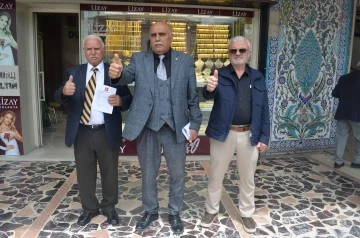 Kırmızı Işıkta Başlayan Sohbet &Uuml;yelikle Sonu&ccedil;landı