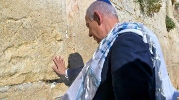Netanyahu, Trump için dua etti!