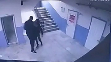 Öğrenciyi merdivenden iten okul müdürü gözaltına alındı