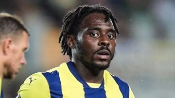 Osayi-Samuel Fenerbahçe'ye veda etti