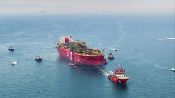 Osman Gazi Gemisi, İstanbul Boğazı'ndan geçişini tamamladı