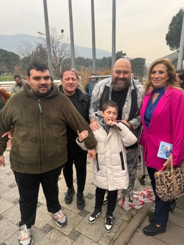 Otizmli Şef Fehmihan Kanberoğlu D&uuml;nya Birincisi Oldu