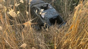 Otomobil devrildi! 2 kişi hayatını kaybetti