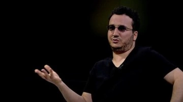 Oytun Erbaş: Koronavir&uuml;s kapmak i&ccedil;in 'Y&uuml;z&uuml;me &ouml;ks&uuml;r&uuml;n' dedim