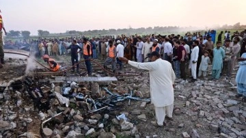 Pakistan'da havai fişek fabrikasında patlama: 5 ölü 7 yaralı