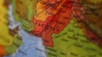Pakistan'da patlama: 5 asker hayatını kaybetti