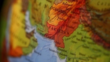 Pakistan ve Hindistan'dan hava sahası kararı
