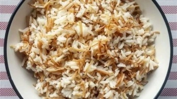 Pilav 101: Tane tane pirin&ccedil; pilavı nasıl yapılır?