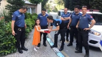 Polislerden şehit kızına &ldquo;karne s&uuml;rprizi&rdquo;