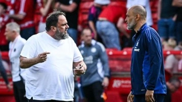 Premier Lig'de skandal! Başkan sahaya girdi, teknik direktörü azarladı