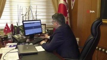 Prof. Dr. Tufan T&uuml;kek: "Kapalı alanda maske en azından nisan, mayısa kadar devam etmeli"