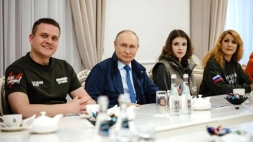 Putin, Kursk bölgesini ziyaret etti
