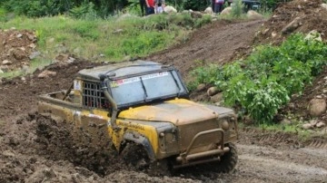 Rize'de Off-Road yarışları nefesleri kesti
