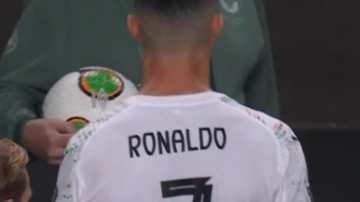 Ronaldo çılgına döndü! 20 yıllık kariyerinde bunu ilk kez yaptı
