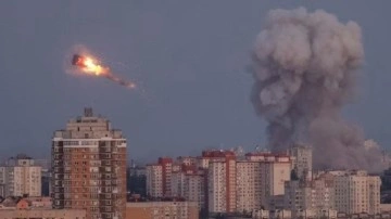 Rusya: Ukrayna'ya ait 100 İHA'yı vurduk
