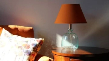 R&uuml;yada abajur g&ouml;rmek ne anlama gelir?