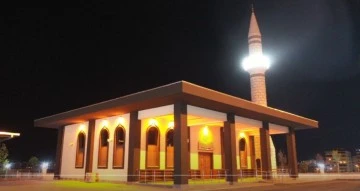 Sakal-ı Şerif ve Hırka-i Şerif Hazreti Ali Camii&rsquo;nde Ziyarete A&ccedil;ılacak