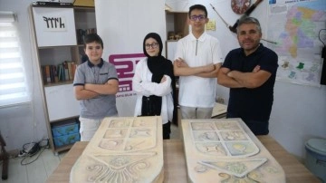 Sakaryalı öğrenciler Roma mezar taşları için yapay zekâ uygulaması geliştirdi