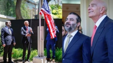 Şam'daki büyükelçiliğe ABD bayrağı çekildi