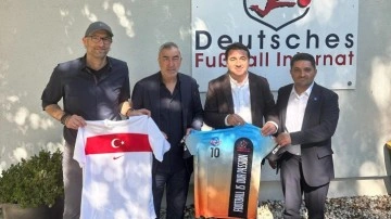 Samet Aybaba'dan Almanya çıkarması