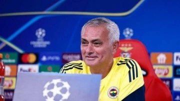 Şampiyonlar Ligi'nde tarihi zafer ayrılık getirdi! Mourinho elendiği takıma hoca oluyor