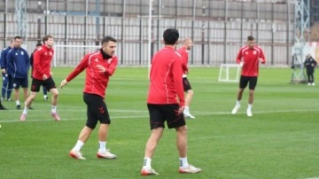 Samsunspor, AEK maçı hazırlıklarını tamamladı