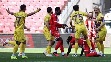 Samsunspor Avrupa kapısını araladı: Eyüpspor kritik virajda ağır yaralı
