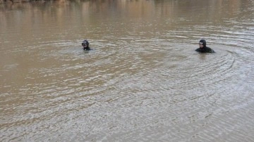 Şanlıurfa'da kanala giren 1'i çocuk 2 kişi kayboldu