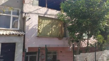 Saplantılı olduğu kadından karşılık bulamadı, dehşet sa&ccedil;tı!