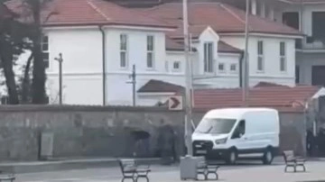 Sarıyer'de şüpheli valiz fünyeyle patlatıldı