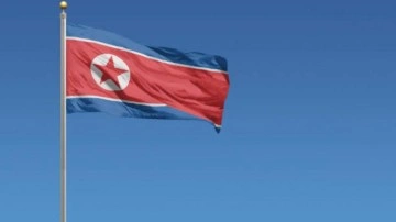 Savaş gemisi indirilirken kızağından düştü...Kim Jong-un ‘suç eylemi’ dedi!