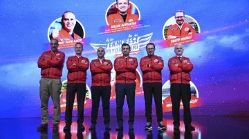Savunma sanayiinin &ouml;nde gelen isimleri bir arada: Yerli ve milli teknoloji vurgusu yapıldı