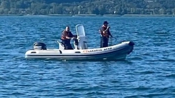 Serinlemek için göle giren çocuk boğuldu