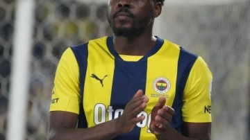 Sessiz sedasız evine dönmüştü: Osayi ilk maçında manşetlere çıktı