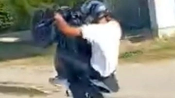 Sinop'ta motosiklet sürücüsü trafikte tehlike saçtı!