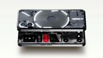 Sıradışı telefon Nothing Phone (2) satışa &ccedil;ıktı