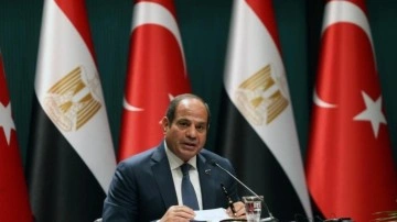 Sisi, Trump ile telefonda görüştü