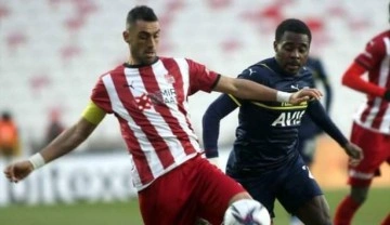 Sivasspor- Fenerbahçe maçında kural hatası iddiası
