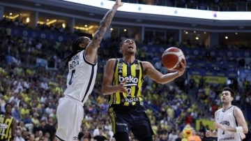 Son ana kadar heyecan doruklardaydı: Finalin 2. maçı sona erdi