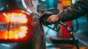Son dakika: Benzin ve motorine zam bekleniyor