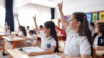 Son dakika: Milyonlarca öğrenciyi ilgilendiriyor! Formadan o da zorunlu oluyor...