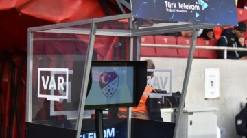 Son dakika: Trabzonspor-Beşiktaş maçının VAR hakemi açıklandı