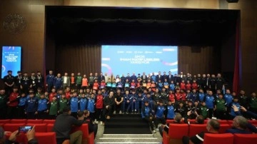 Spor İmam Hatip liseleri yarışıp ödül kazandı